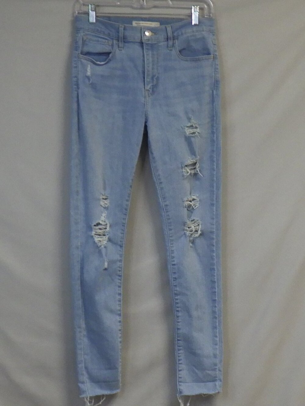 Levi 720 High Rise Super Skinny Jeans